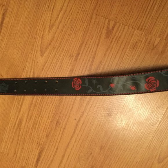 Emily Strange leather belt - Picture 4 of 5